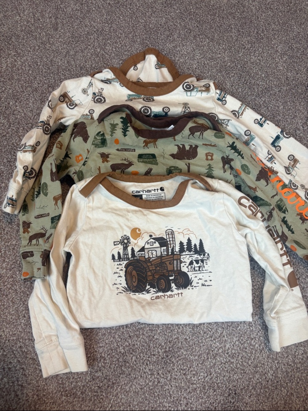 Carhartt Baby 3-piece long sleeve onesie set